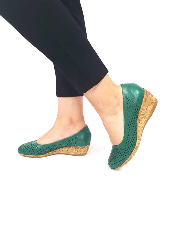 Pantofi dama perforati din piele naturala - Verde - T14 V