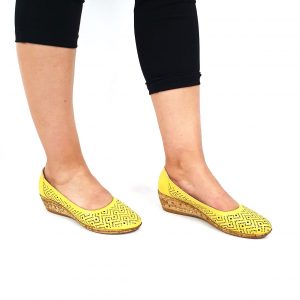 Pantofi dama perforati din piele naturala - Galben - T14 GA